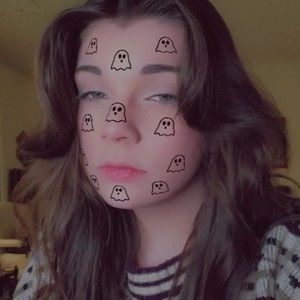 Meet your Posher, Jade